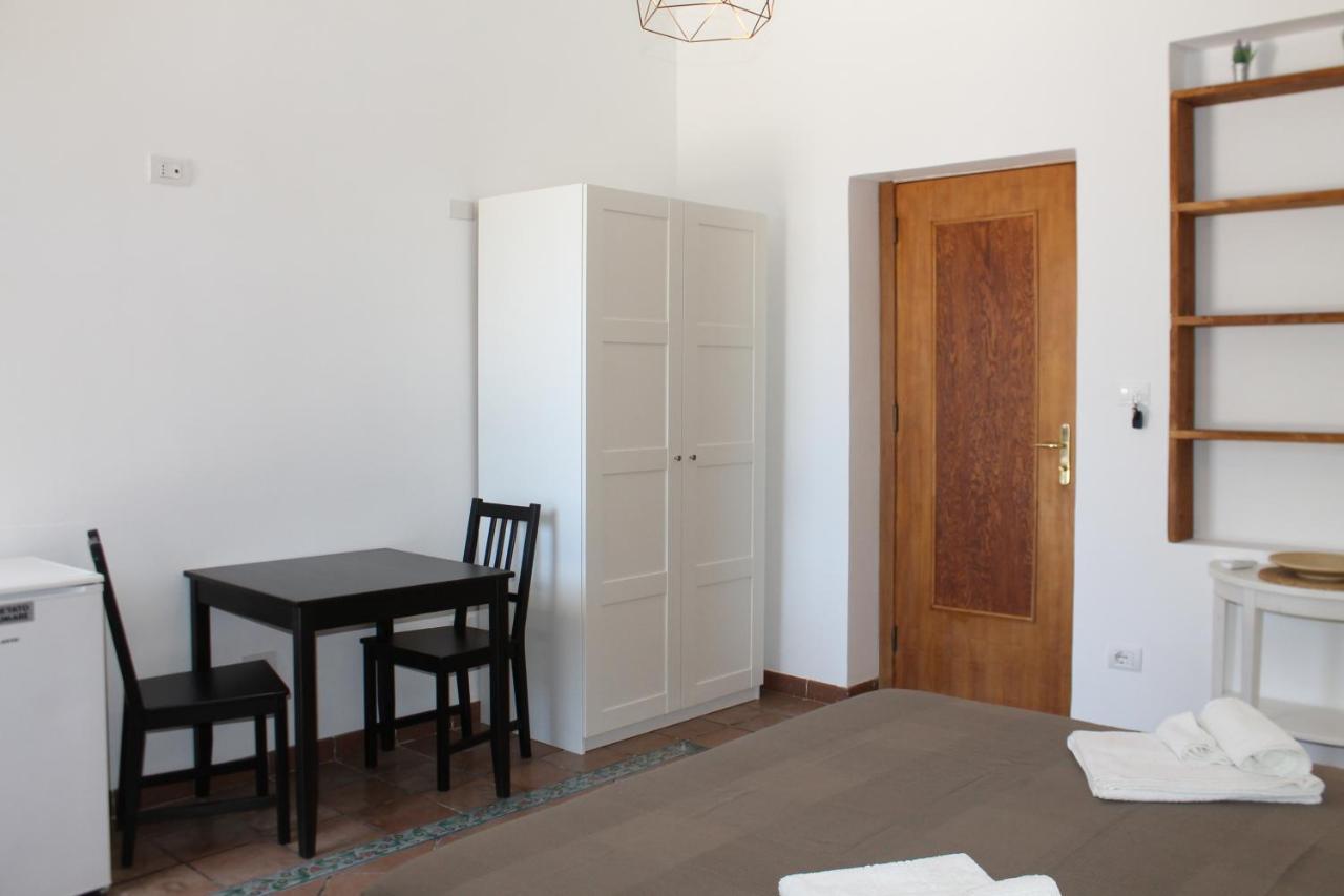 B&B Nettuno 산리온 외부 사진
